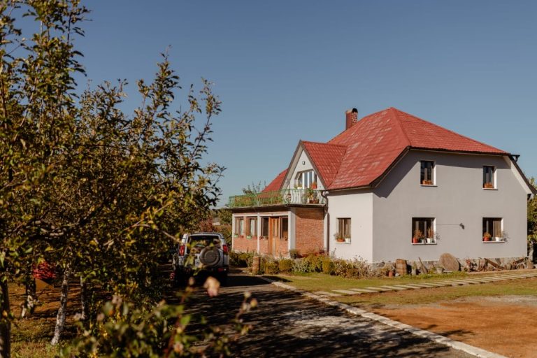 Rregullorja e re për turizmin, si do të funksionojë kategorizimi i strukturave akomoduese